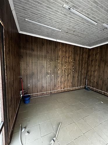 Коммерциялык кыймылсыз мүлктү ижарага берүү: Дүкөн, Өзүнчө турган дүкөн, 15 м² Иштебеген, Жабдууларсыз, Ремонту менен, Электр жарыгы, Кирүү өзүнчө — 6