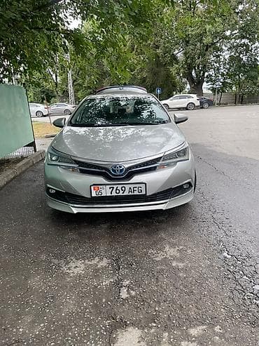 Toyota Corolla: 2019 г., Бензин, Седан — 1