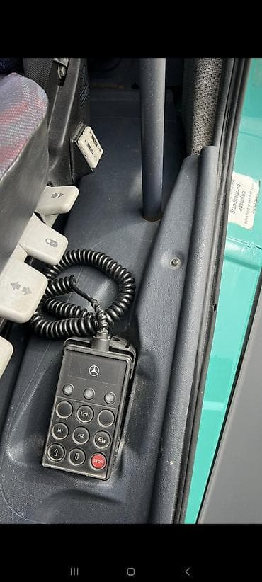 кузов 814: Mercedes-Benz : 2000 г., 4.3 л, Механика — 7