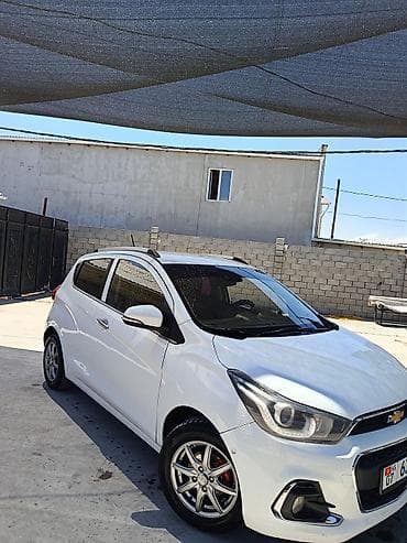 Chevrolet Spark: 2018 г., 0.1 л, Автомат, Бензин, Хэтчбэк