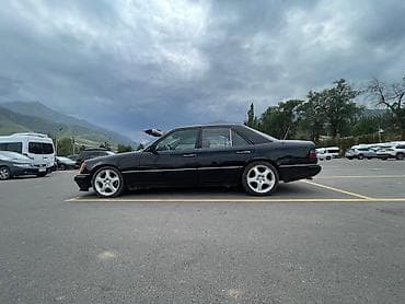 сиз 82 1: Mercedes-Benz E-Class: 1992 г., 2.2 л, Кол менен иштөөчү, Бензин, Седан — 9