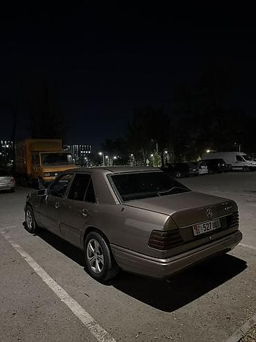 ford c max: Mercedes-Benz W124: 1990 г., 2.3 л, Механика, Газ, Седан — 2