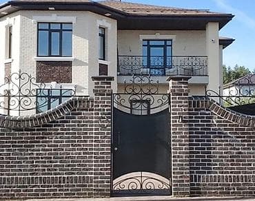 клатка кирпич: Кирпичные заборы, Покраска забора — 1