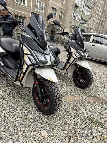 Скутер/мопед внедорожного типа - Форм‑фактор: крупный скутер с at lalafo.kg Скутер/мопед внедорожного типа - Форм‑фактор: крупный скутер с