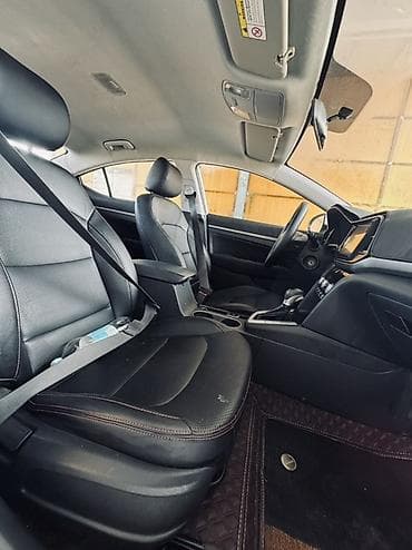 Продажа авто: Hyundai Elantra: 2019 г., 1.6 л, Автомат, Гибрид, Седан — 9