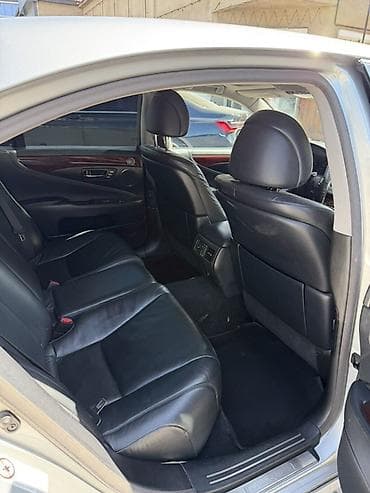 автомобиль лексус: Lexus LS: 2006 г., 4.6 л, Седан — 9