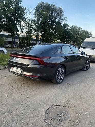 byd e5 батарея: Kia K8: 2022 г., Автомат, Бензин, Седан — 8