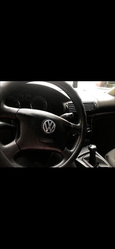 Унаа сатуу: Volkswagen Passat: 2003 г., 2 л, Кол менен иштөөчү, Бензин, Седан — 3