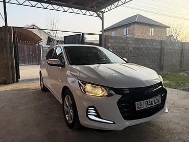 Chevrolet Onix: 2020 г., 0.1 л, Автомат, Бензин, Седан — 4