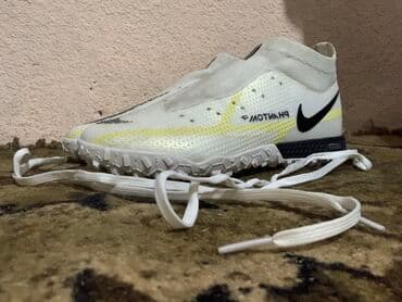 nike react: Продаю футбольные⚽️ бутсы👟 фантом😍///за-2500 покупал за 3100 носил — 3