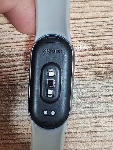 Xiaomi: Xiaomi smart band 9 в хорошем состоянии. - Цвет корпуса светло — 7