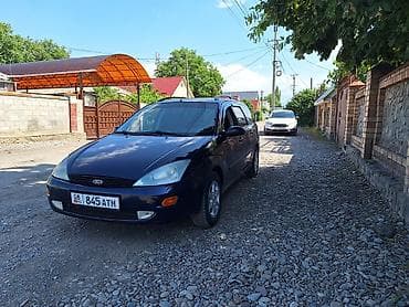 x treil: Ford Focus: 2001 г., 1.6 л, Механика, Газ, Универсал — 3