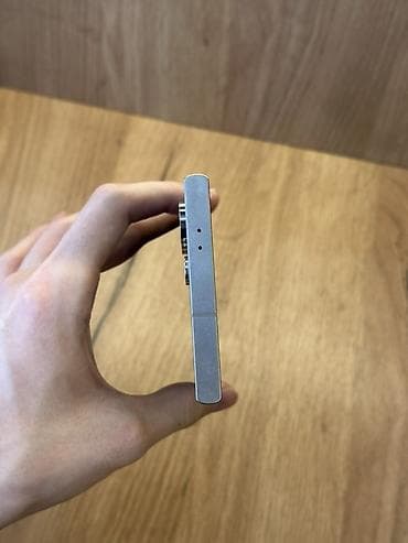 google pixel: Samsung Galaxy S24 Ultra, Б/у, 256 ГБ, цвет - Фиолетовый, В рассрочку, 1 SIM, eSIM — 5