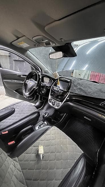 infinity qx56: Chevrolet Spark: 2017 г., 1 л, Автомат, Бензин — 4