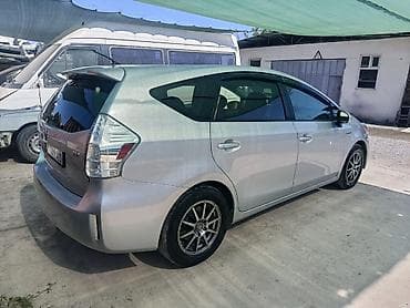 Транспорт: Toyota Prius V: 2014 г., Автомат, Гибрид, Универсал — 5