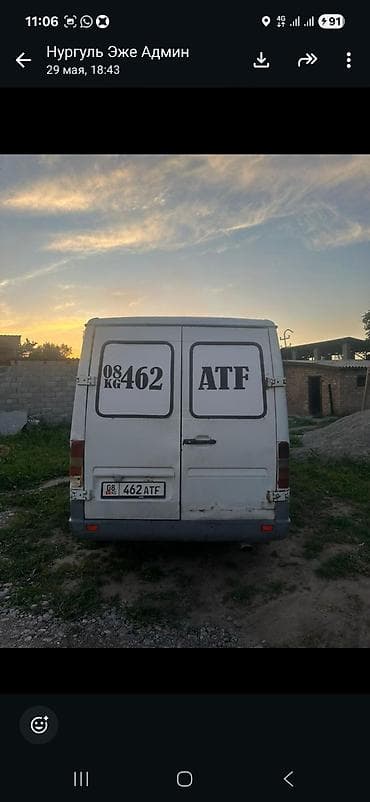 byd leopard 5: Легкий грузовик, Mercedes-Benz — 3