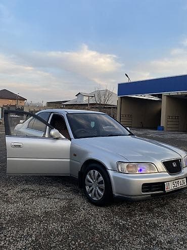 bud e5: Honda Saber: 1995 г., 2 л, Автомат, Бензин, Седан — 2