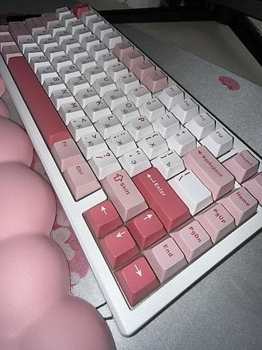 hyperx cloud core: Клавиатура, Механическая, Bluetooth подключение, Размер: 75% — 1