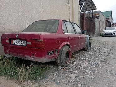 BMW 3 series: 1990 г., 2.5 л, Механика, Бензин, Седан — 1