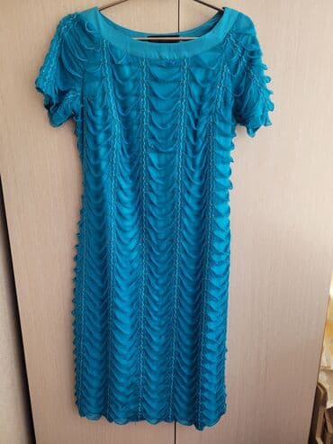 Киреге берилүүчү кийимдер: Продаю платье Alexsandra p46 может подойдёт на 48 нужно мерить в — 1