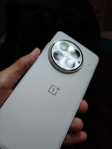 OnePlus 13, Новый, 512 ГБ, цвет - Белый, 1 SIM, 2 SIM