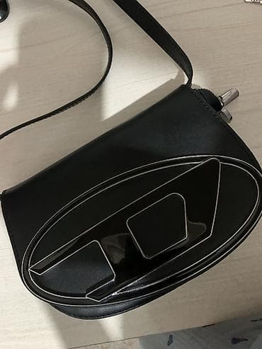 сумки женские из натуральной кожи: Сумка Diesel, модель 65084H, цвет Black. - Формат: компактная — 2