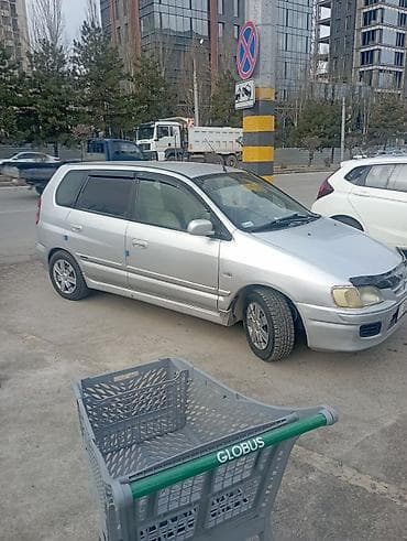 митсубиси rvr: Mitsubishi Space Star: 2000 г., 1.8 л, Механика, Бензин, Минивэн — 10