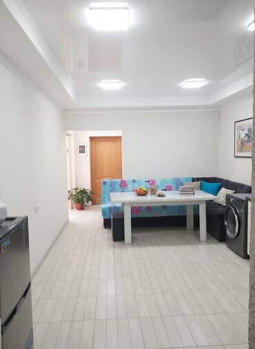 в связи с уездом: Продается коммерческое помещение с ремонтом площадью 64кв метр 3 х — 2