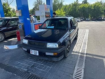 vin code: Volkswagen Vento: 1995 г., 1.8 л, Механика, Бензин, Седан — 4