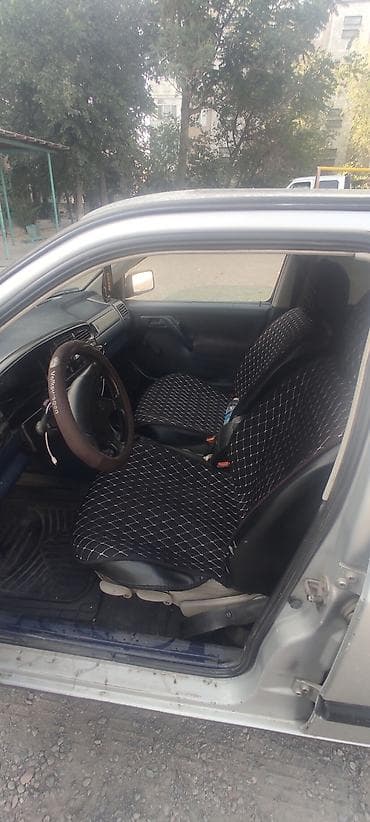 mini jack: Volkswagen Vento: 1992 г., 1.8 л, Механика, Газ, Седан — 9