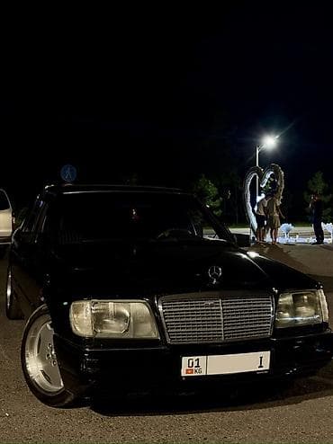 Mercedes-Benz W124: 1994 г., 3.2 л, Автомат, Седан — 1