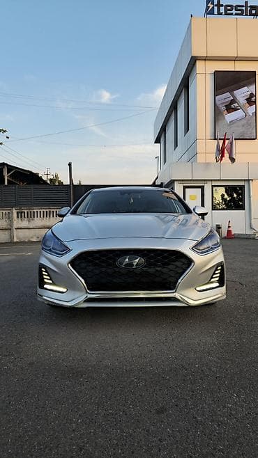 Hyundai Sonata: 2022 г., 2 л, Автомат, Газ, Седан