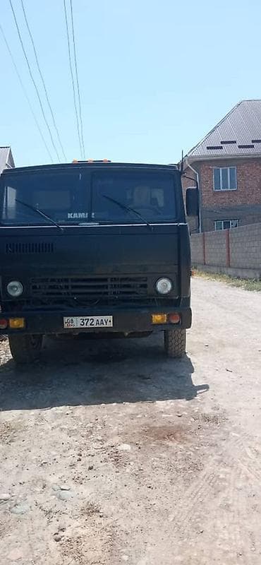 Самосвал КамАЗ 6x4 - Тип: полноразмерный самосвал, стальная кузовная at lalafo.kg Самосвал КамАЗ 6x4 - Тип: полноразмерный самосвал, стальная кузовная