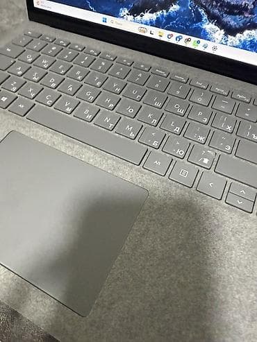 Ноутбук Microsoft Surface Laptop (серебристый корпус, тканевое — 2