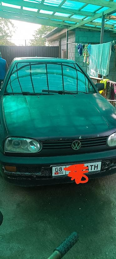 Продажа авто: Volkswagen Golf: 1994 г., 1.8 л, Механика, Бензин, Хэтчбэк — 2