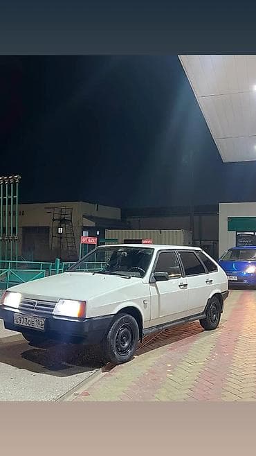 ВАЗ (ЛАДА) 2109: 1999 г., 1.5 л, Механика, Бензин, Седан