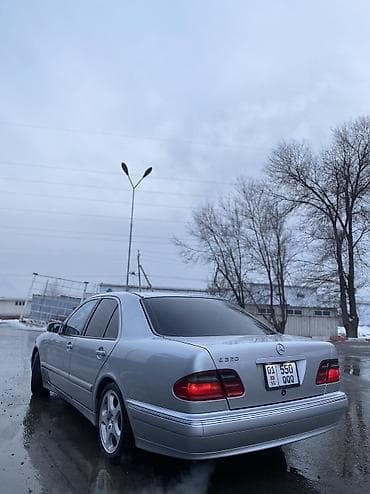 c class: Mercedes-Benz E-Class: 2000 г., 3.2 л, Автомат, Бензин, Седан — 6