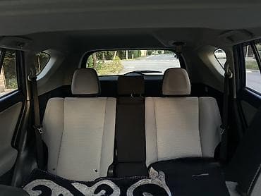 2 8: Toyota RAV4: 2018 г., 2.5 л, Автомат, Бензин, Кроссовер — 10