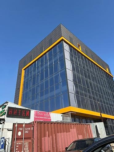 Аренда офисов, 100 м², В торговом центре, 1 линия, С видом на горы, С системой безопасности