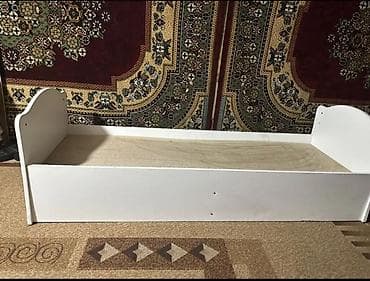 тенис стол: Манеж-кровать, Б/у, С комодом, Другой материал — 1