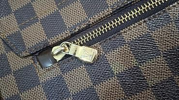 Барсетки: Барсетка Louis Vuitton, оригинал. Внутри присутствует серийный код — 4