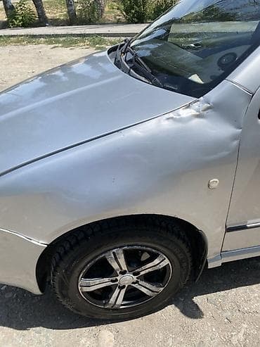Продажа авто: Skoda Fabia: 2002 г., 1.4 л, Механика, Бензин, Седан — 2