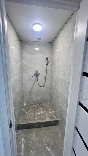 продается цокольное помещение микрорайон сары челек: СРОЧНО СДАЕТСЯ В АРЕНДУ 🔥 Цокольное помещение с ремонтом 230 м2, под — 5