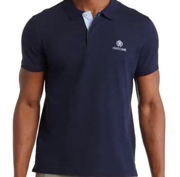 pull bear: ROBERTO CAVALLI. Поло с коротким рукавом и вышитым логотипом. Вышитый — 4