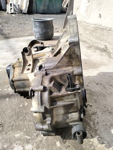 кулиса механика: Коробка передач Механика Mazda 1990 г., Б/у, Оригинал — 2