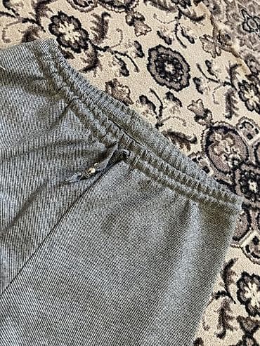 спортивный шым женский: Серые женски брюки прямого кроя. - Материал: мягкий трикотаж с — 3