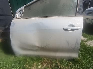 Дверь Передняя левая Toyota