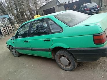 куплю пасат: Volkswagen Passat: 1990 г. — 4