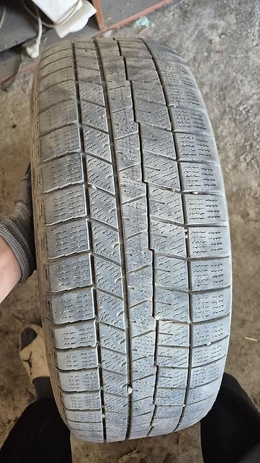 Комплект Зимняя шина (без шипов), рисунок протектора направленного