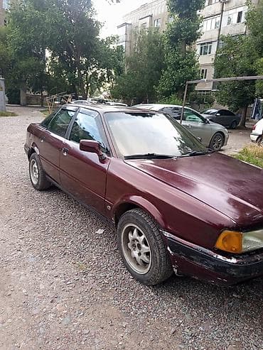 auto kg: Audi 80: 1992 г., 2 л, Механика, Бензин, Седан — 3